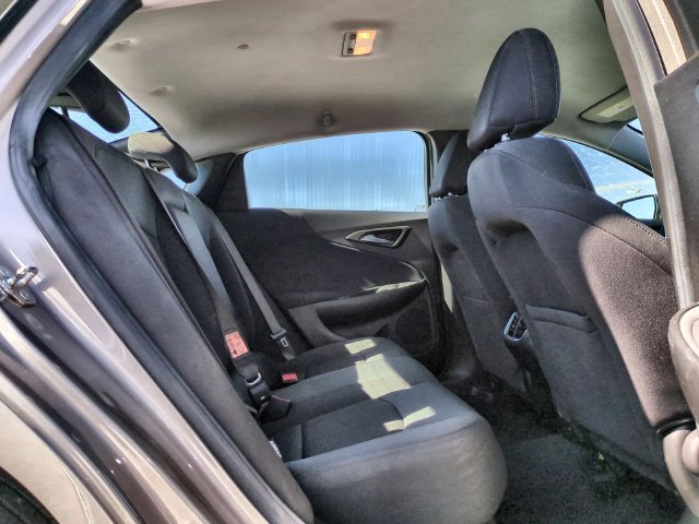Used 2023 MINERAL GRAY METALLIC Chevrolet LT image 32