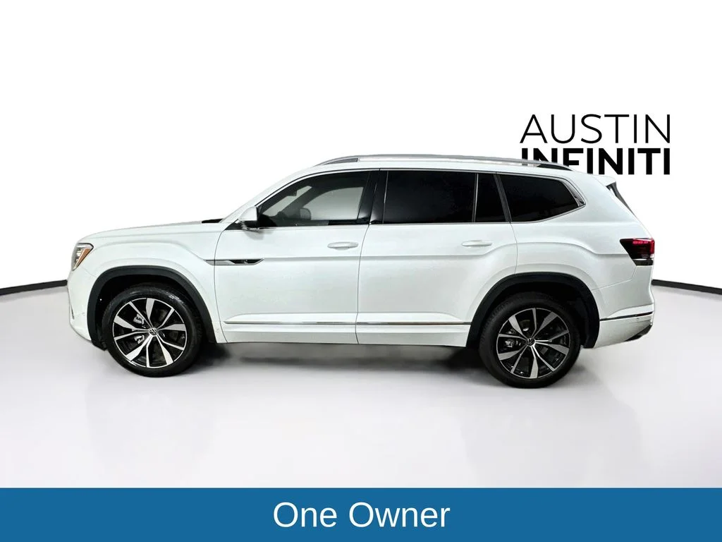 Used 2025 White Volkswagen 2.0T SEL Premium R-Line image 4