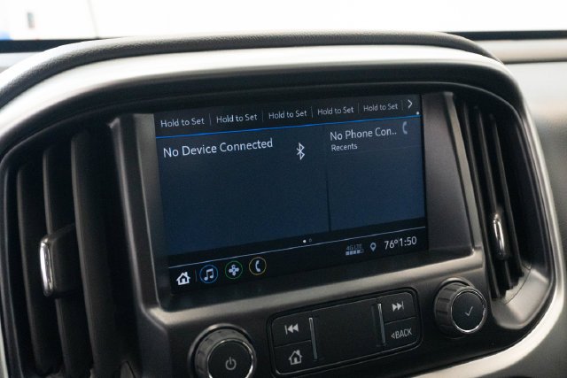 Used 2022 Gray Chevrolet LT image 15
