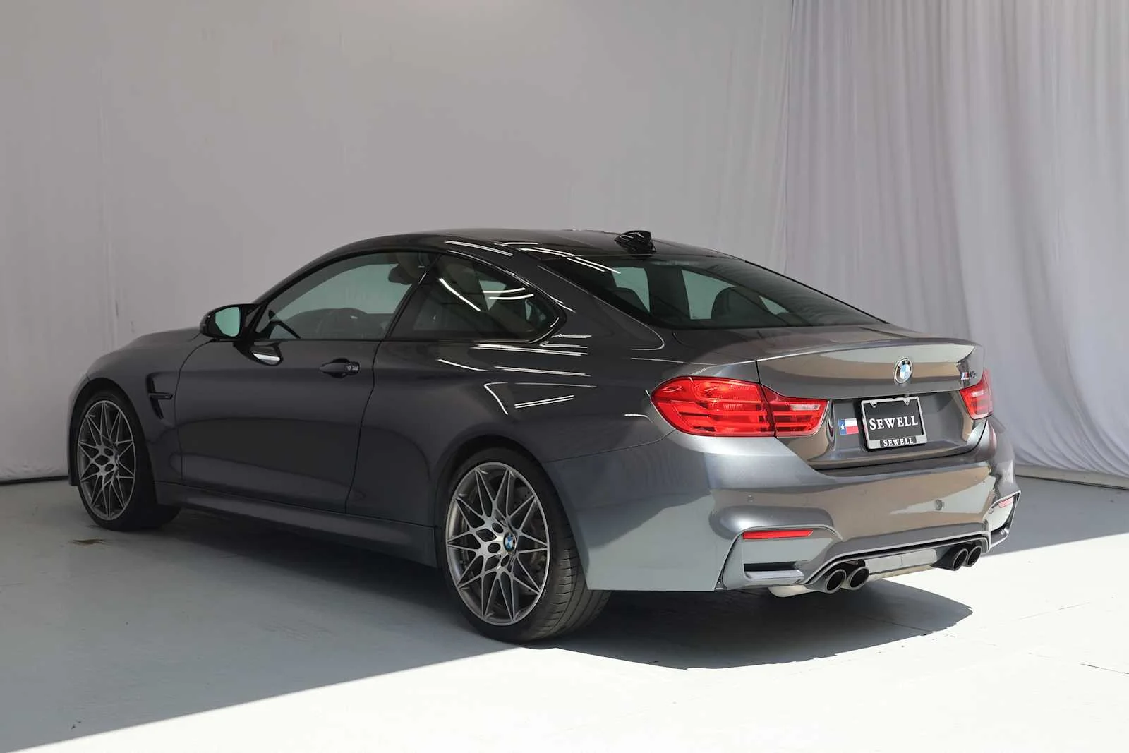 Used 2017 Mineral Grey Metallic BMW  image 7