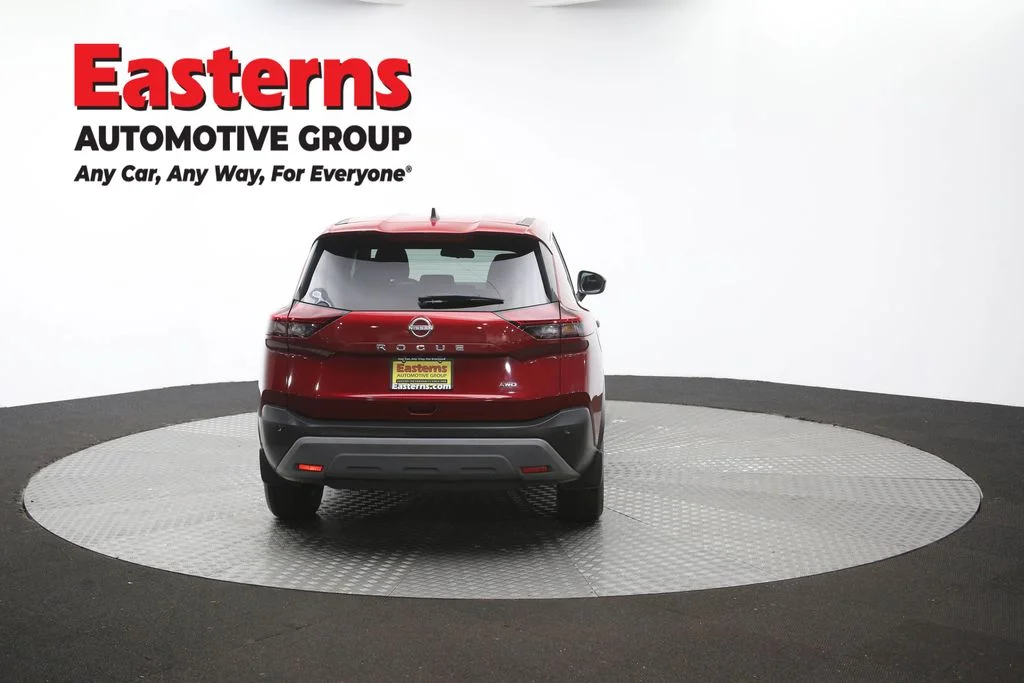 Used 2023 Red Nissan S image 38