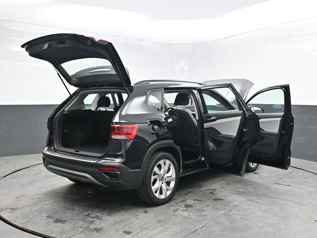 Used 2023 Black Volkswagen 1.5T S image 47