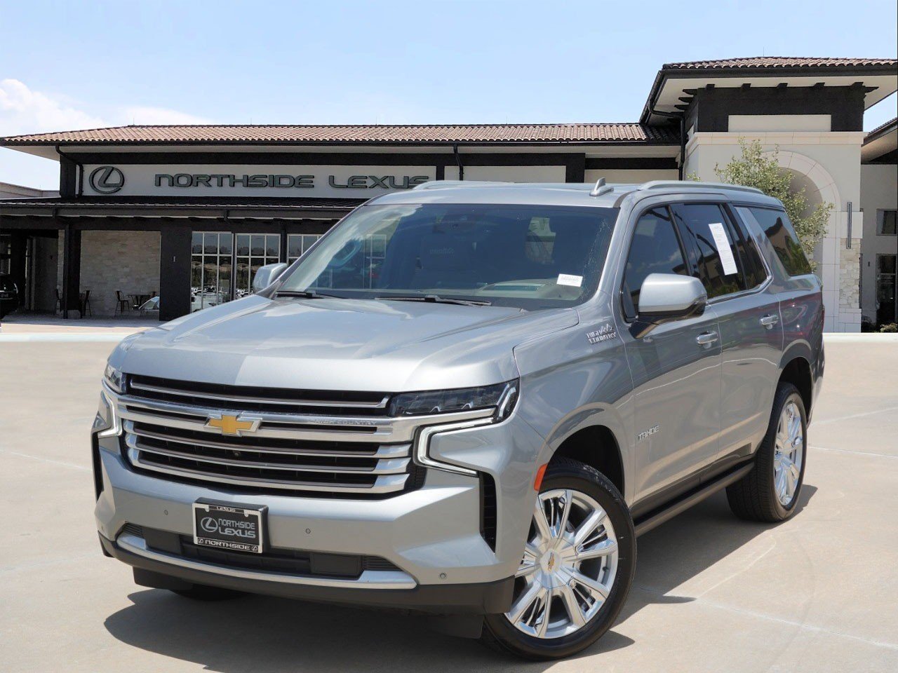 Used 2024 Gray Chevrolet High Country image 1
