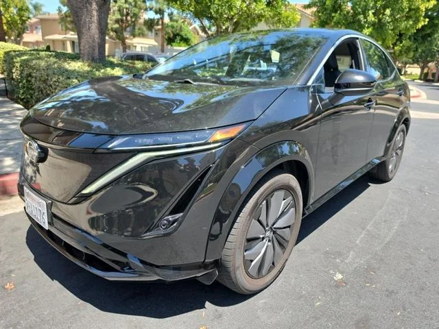 Certified Used 2023 Black Diamond Pearl Nissan ENGAGE image 1