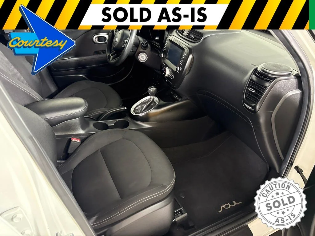 Certified Used 2018 White Kia Plus image 15