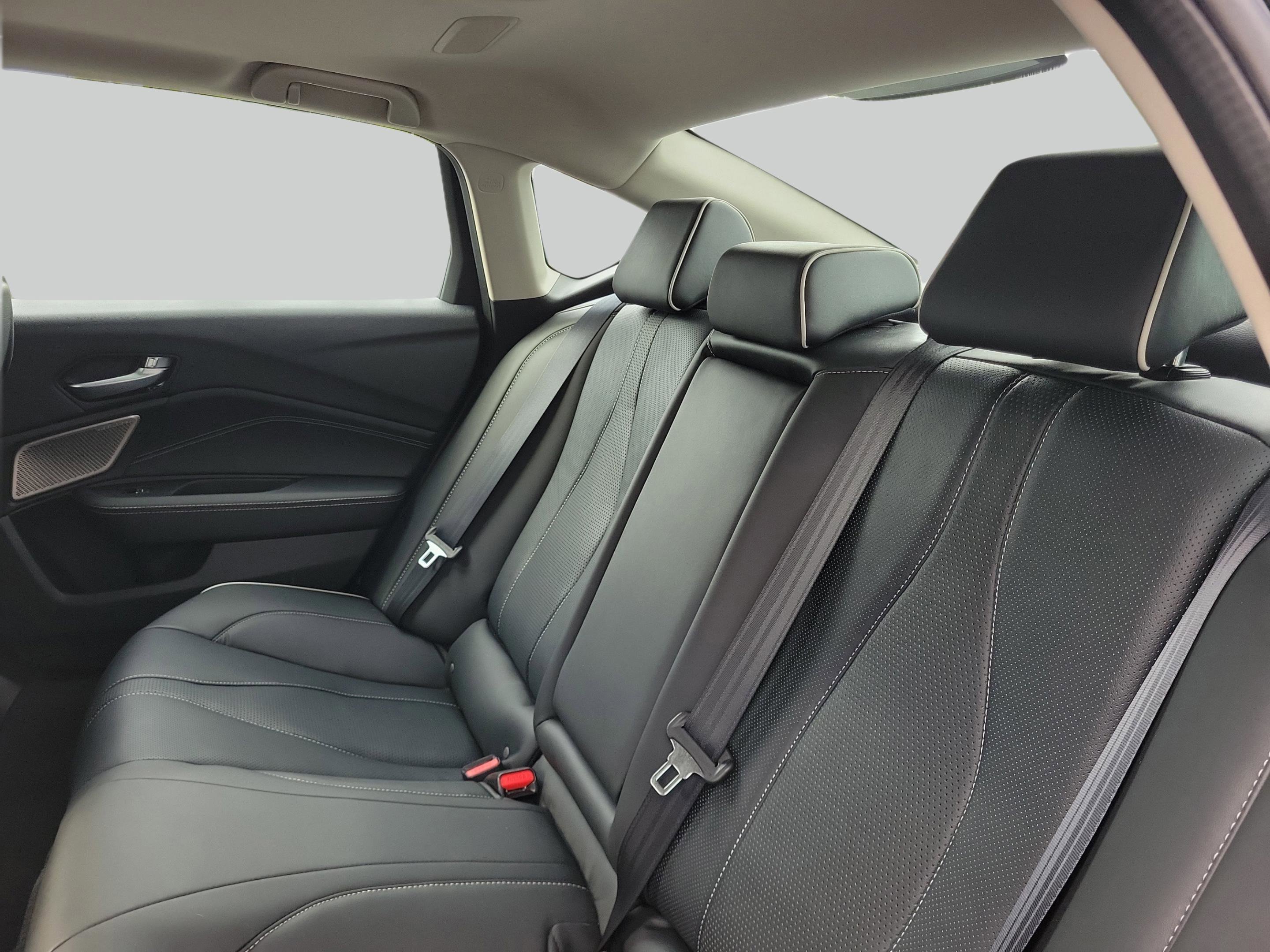 Used 2021 Majestic Black Pearl Acura SH-AWD with Advance Package image 11