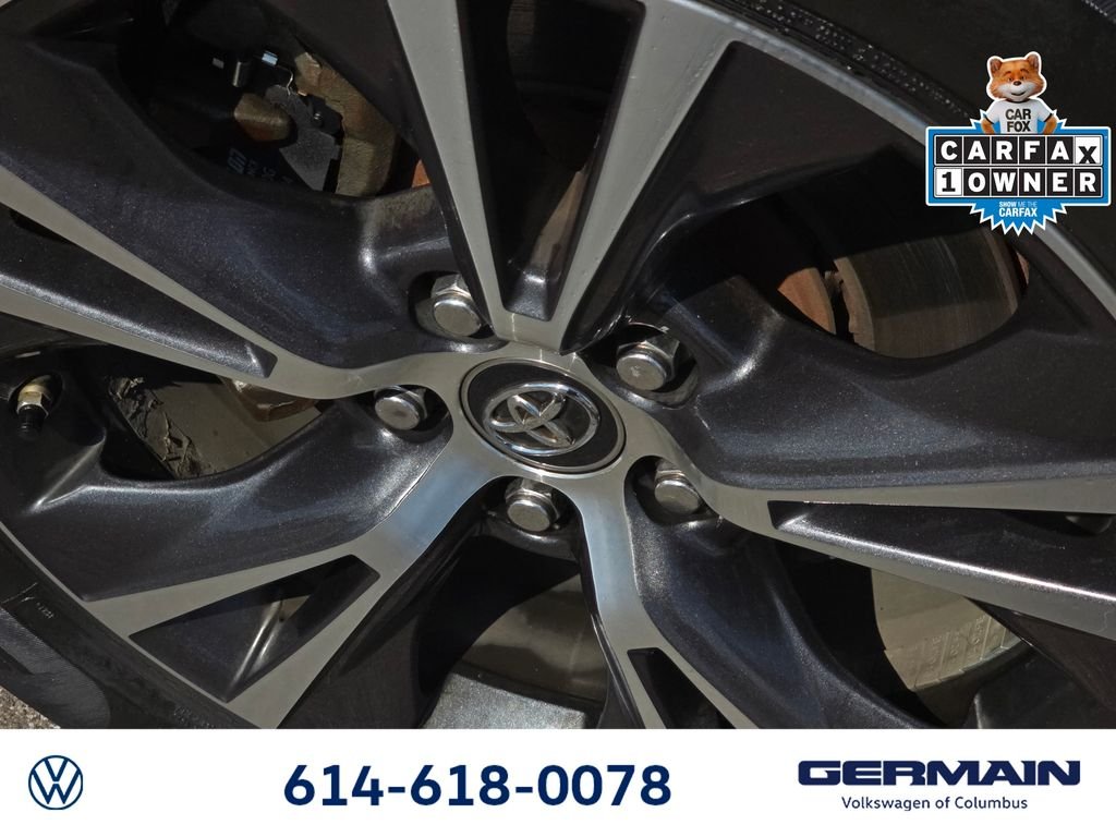 Used 2019 Shoreline Mist Toyota LE image 14