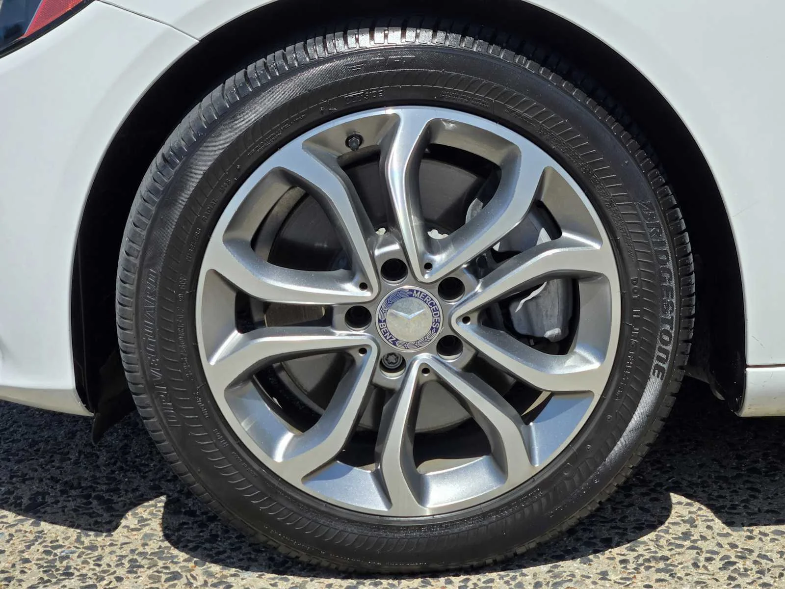 Used 2016 Polar White Mercedes-Benz C 300 image 8
