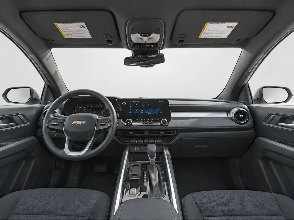 Used 2025 Black Chevrolet LT image 22