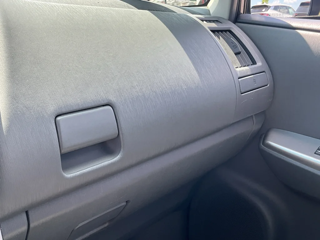 Used 2014 Magnetic Gray Metallic Toyota Two image 33