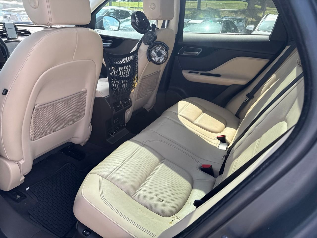 Used 2019  Jaguar 30t Prestige image 7