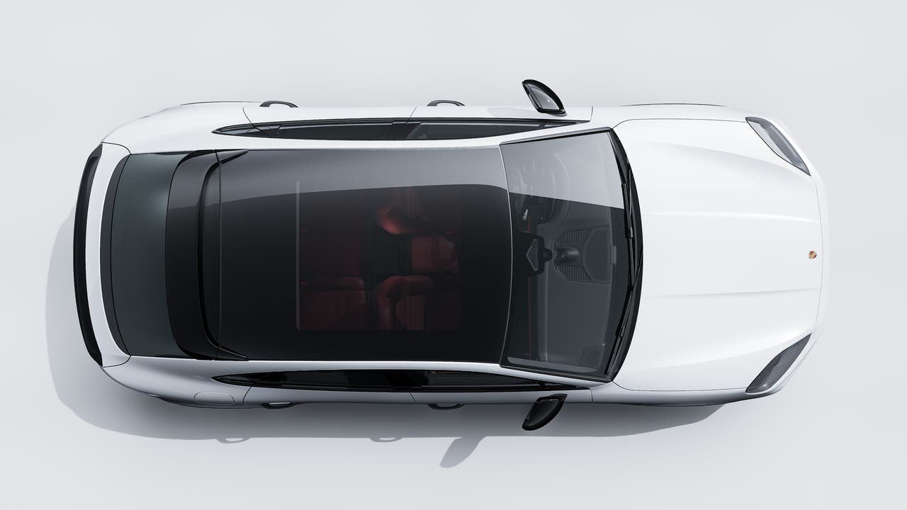 New 2027 Carrara White Metallic Porsche GTS Coupe image 5