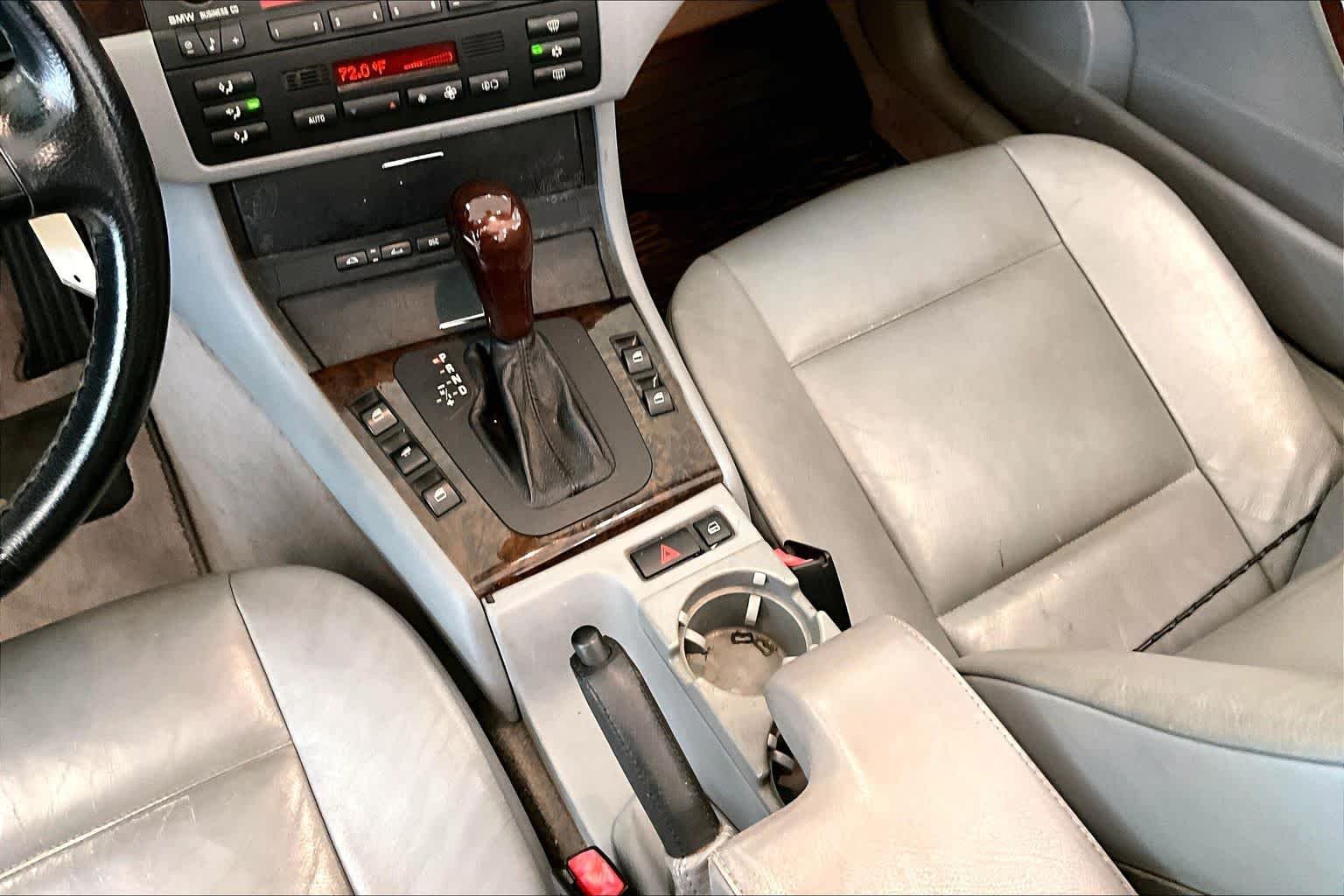 Used 2002 Titanium Silver Metallic BMW 330Ci image 14