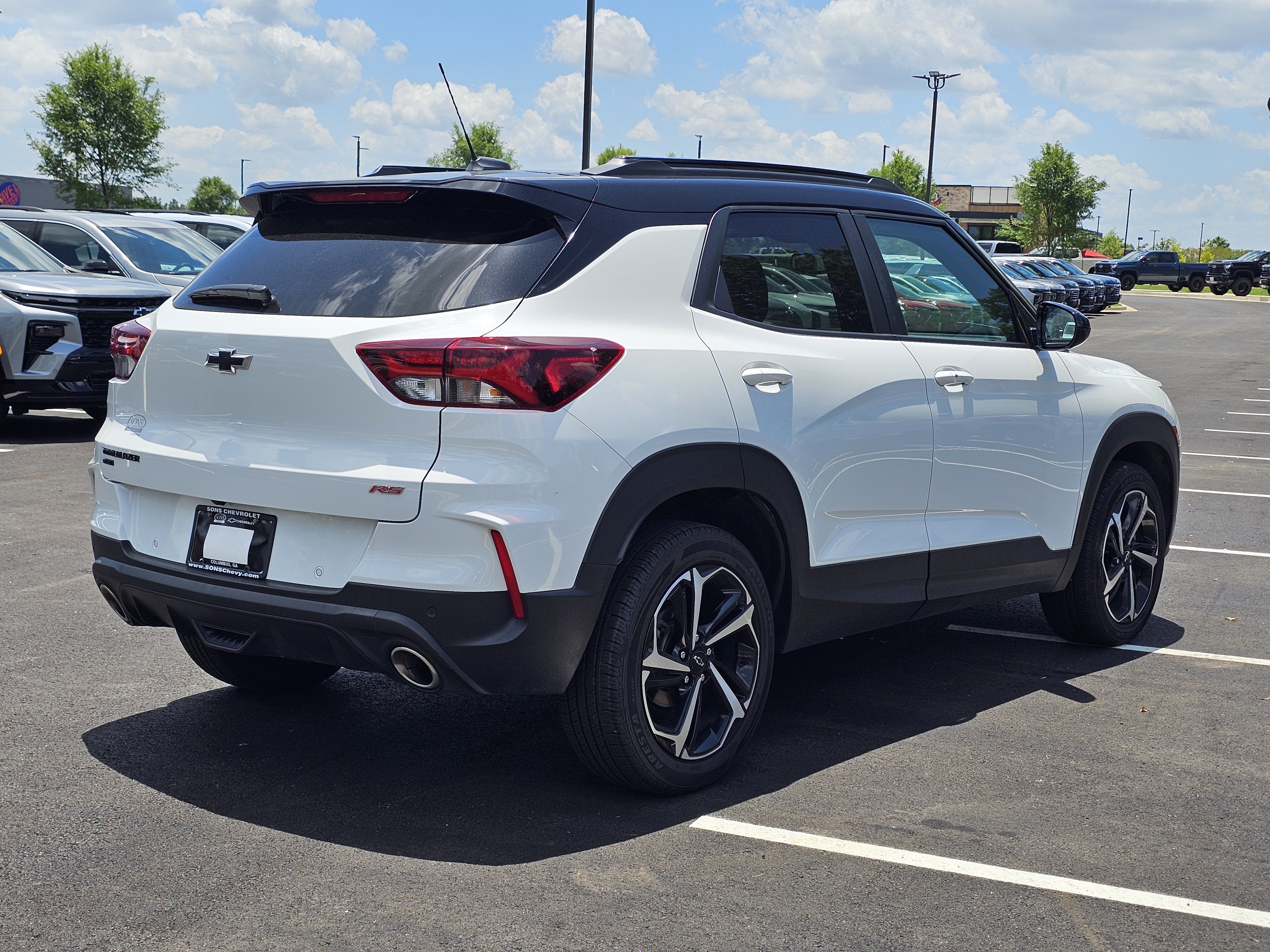 Used 2023 Summit White Chevrolet RS image 10