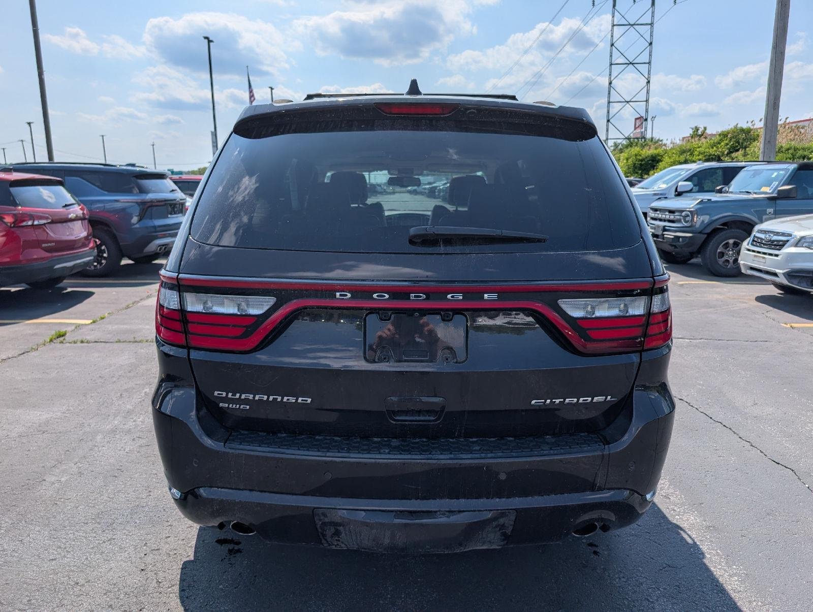 Used 2016 Luxury Brown Pearlcoat Dodge Citadel image 6