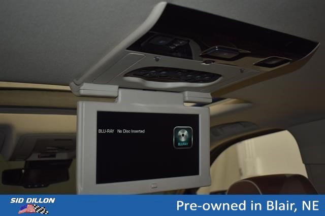 Used 2015 Deep Ocean Blue Metallic Chevrolet High Country image 7