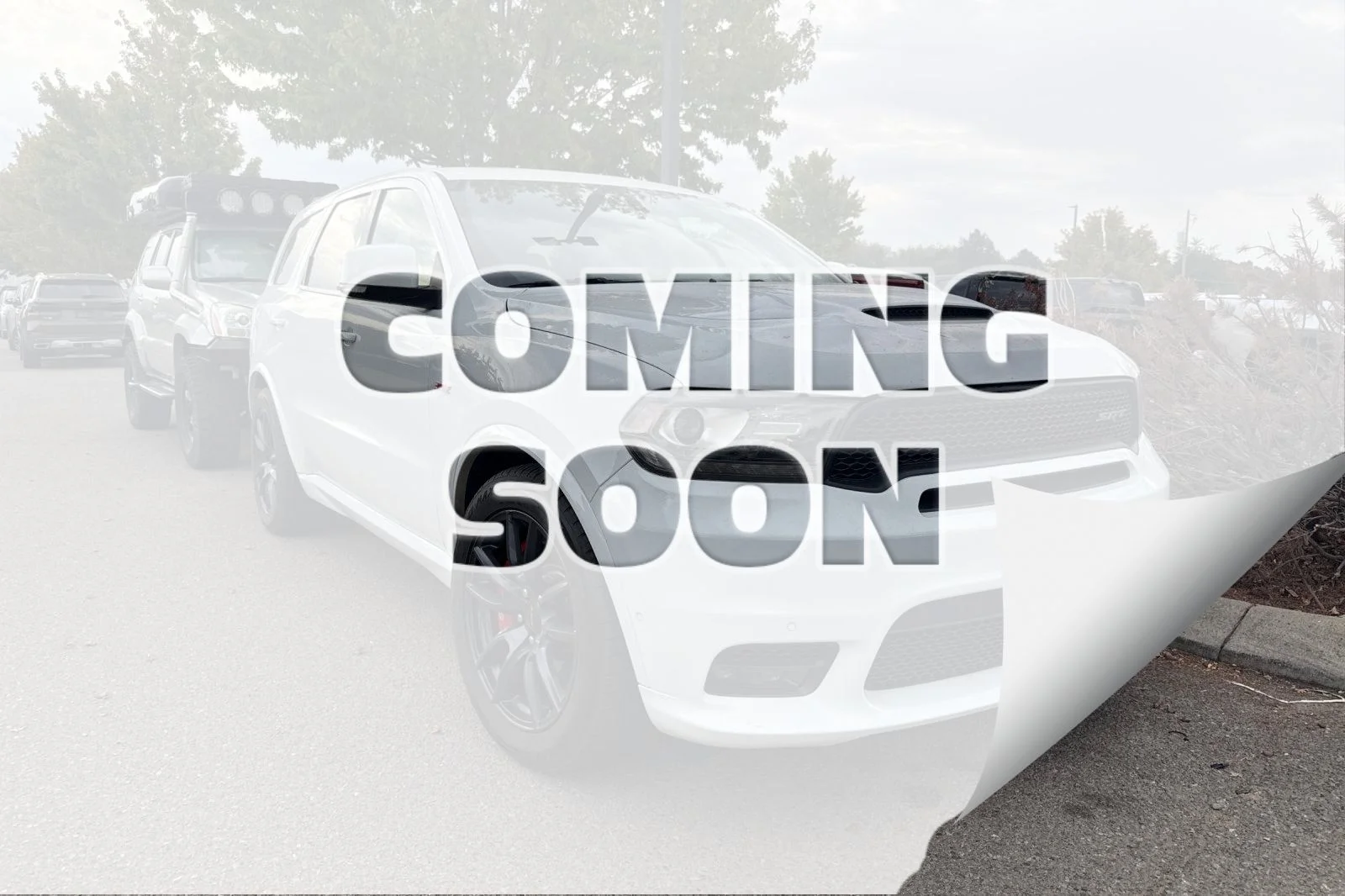 Used 2018 White/off-white Dodge SRT image 1