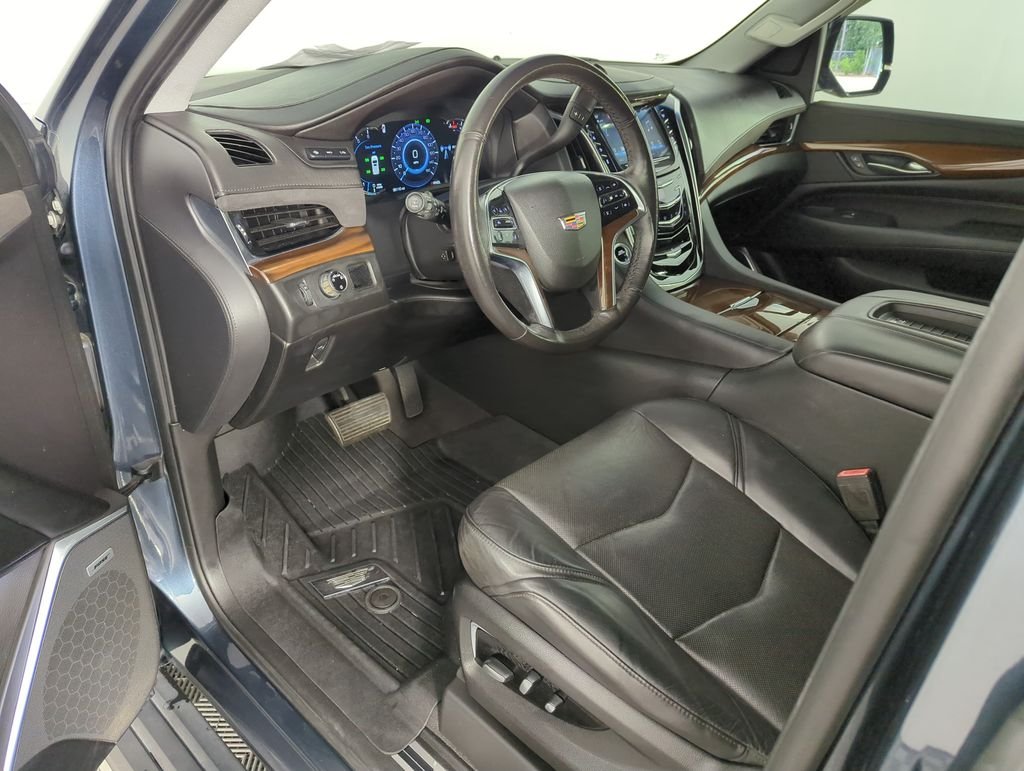 Used 2020 Gray Cadillac Premium image 10