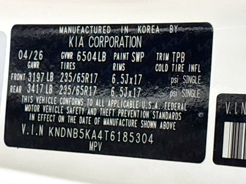 New 2026 Snow White Pearl Kia LXS image 24
