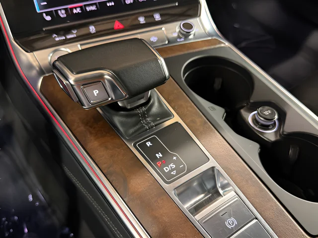 Used 2019 Silver Audi 3.0T Prestige image 27
