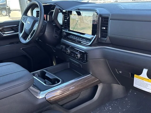 2026 Chevrolet Silverado 3500 HD LT - Photo 21