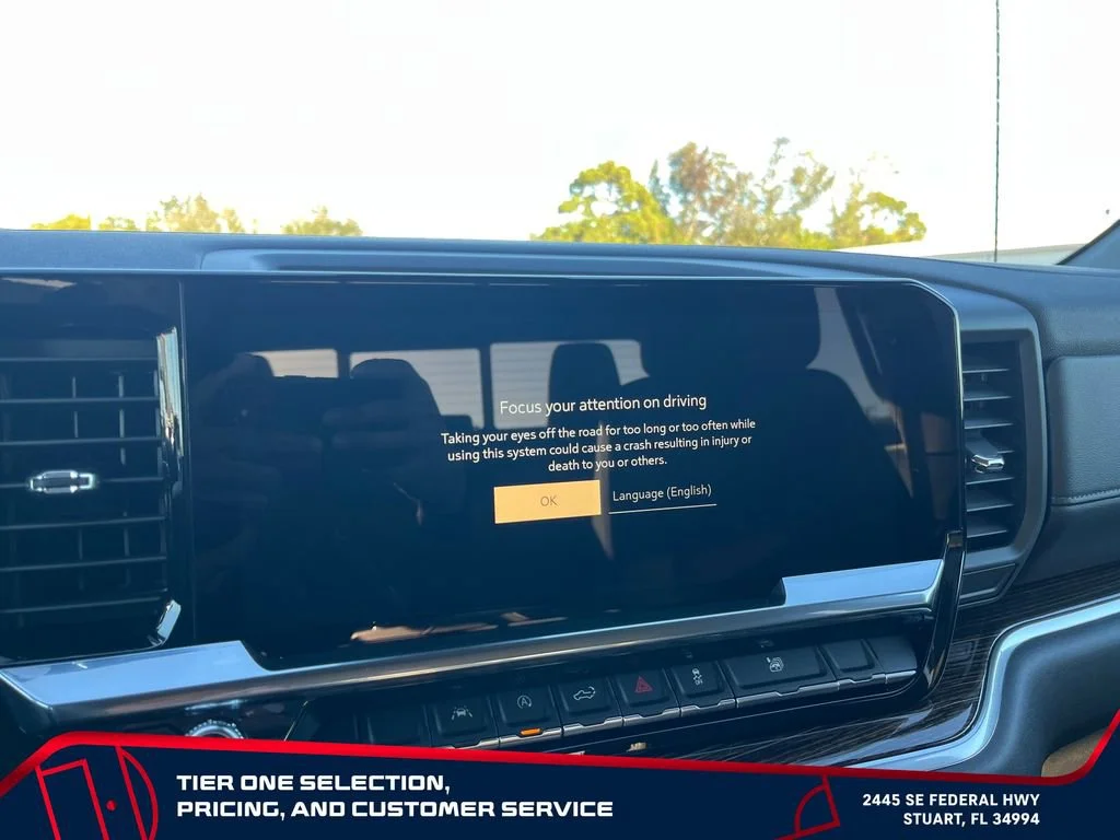 New 2026 Summit White GMC Elevation image 30