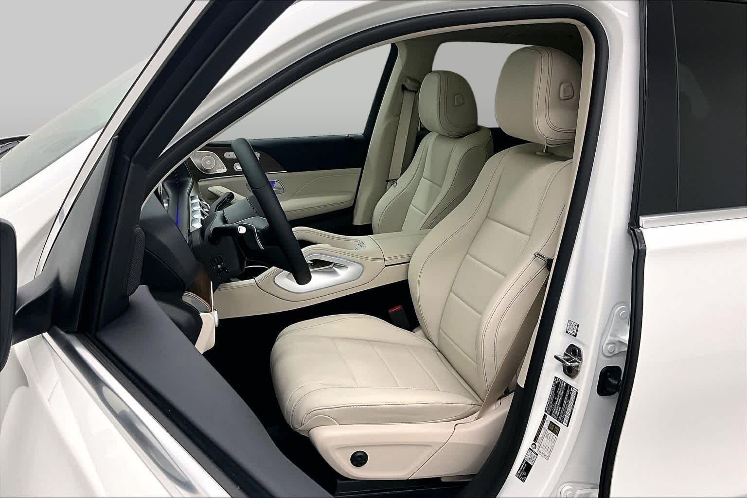 New 2026 Polar White Mercedes-Benz GLE 450 image 9