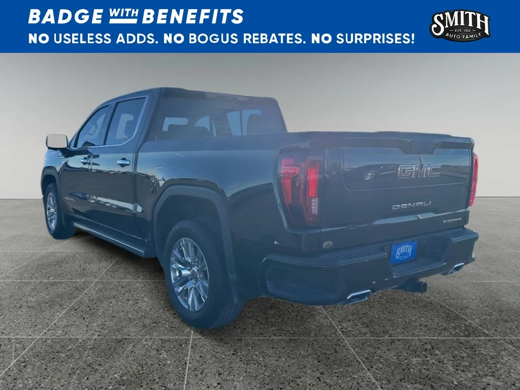 Used 2025 Onyx Black GMC Denali image 9