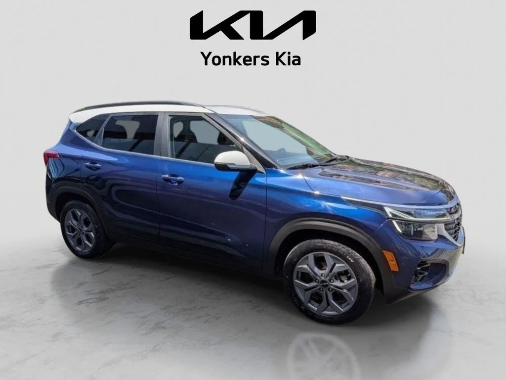 Used 2024 Blue Kia S image 5