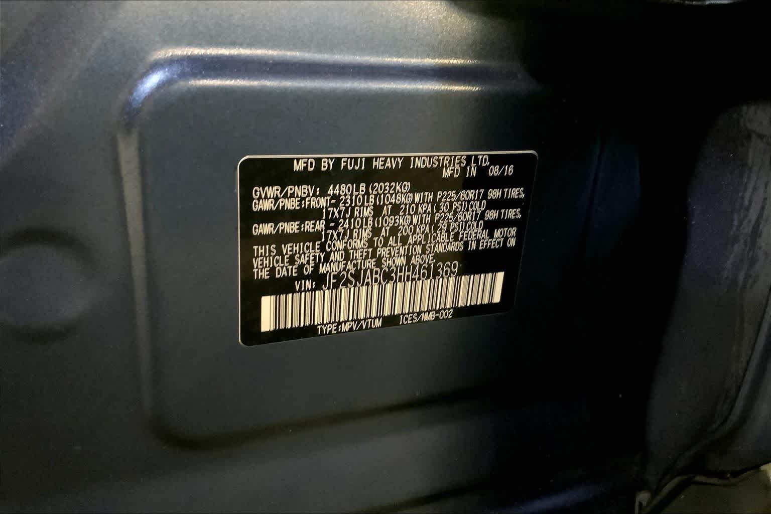 Used 2017 Quartz Blue Pearl Subaru  image 37