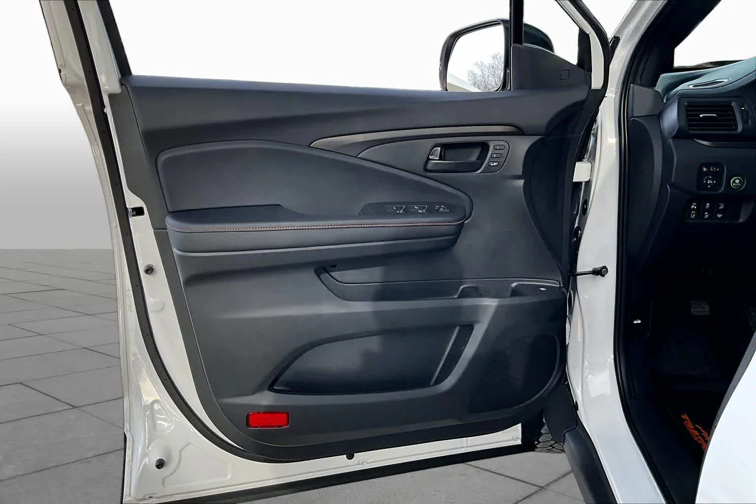 New 2026 Platinum White Pearl Honda TrailSport image 10