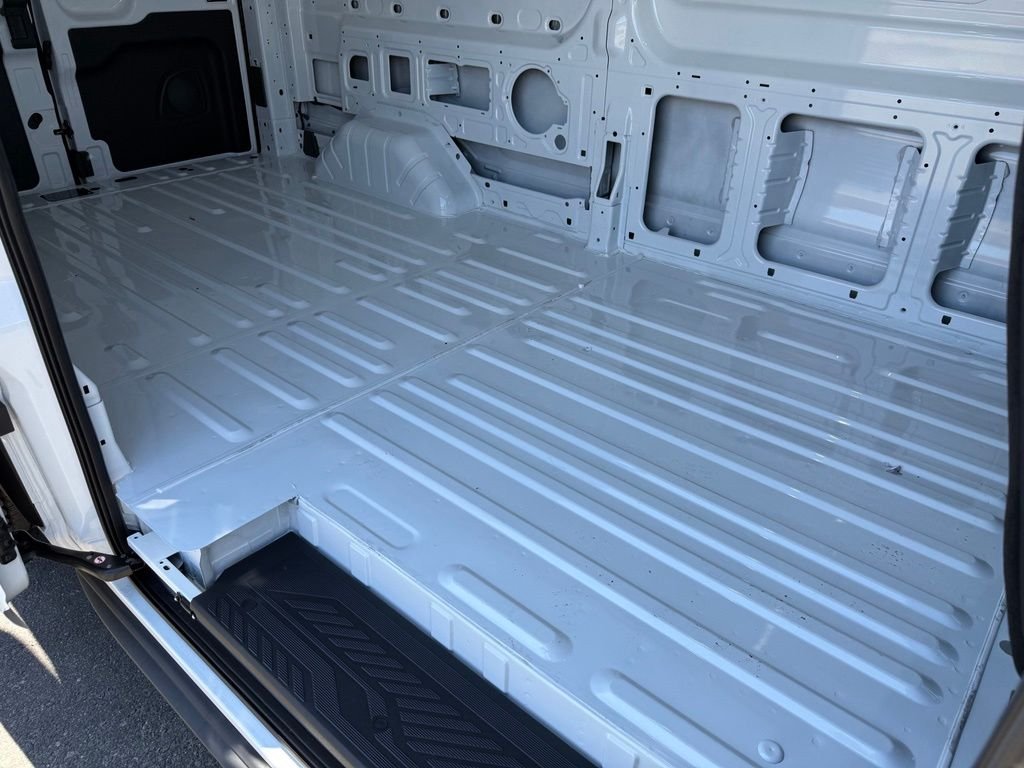 2026 Ford Transit Van Base - Photo 17