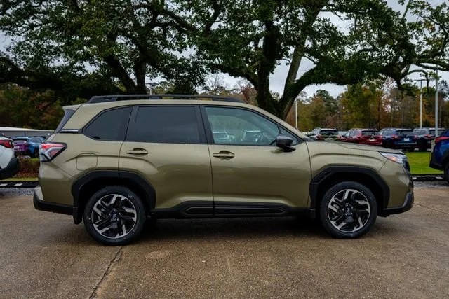 New 2026 Autumn Green Metallic Subaru Limited image 20