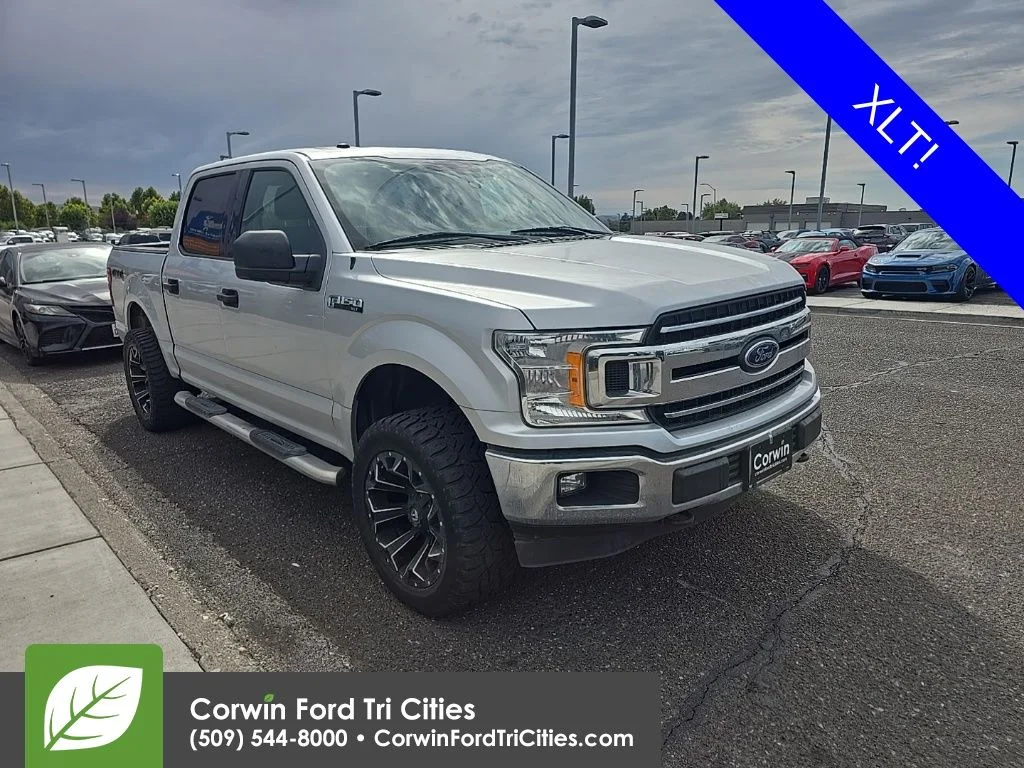 Used 2018 Silver Ford XLT image 1
