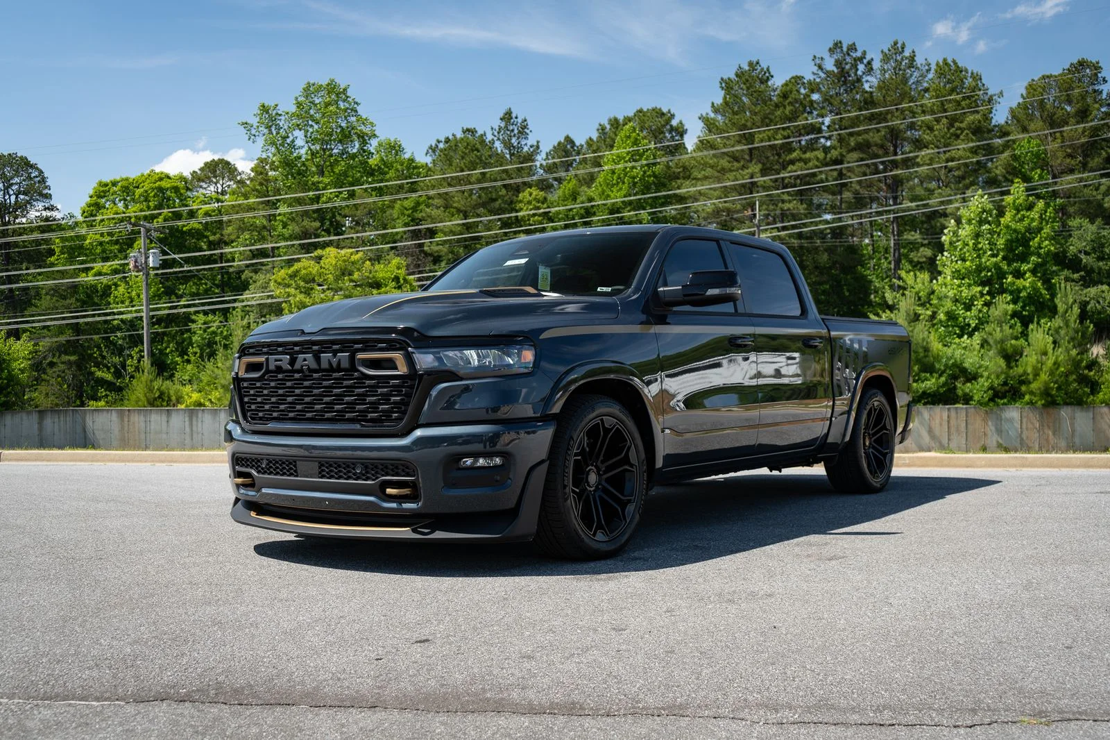 New 2026 Forged Blue Metallic Exterior Paint RAM Big Horn/Lone Star image 9