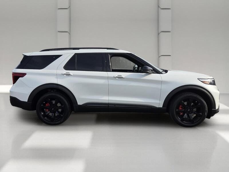 Used 2023 White Metallic FORD ST 4WD image 6