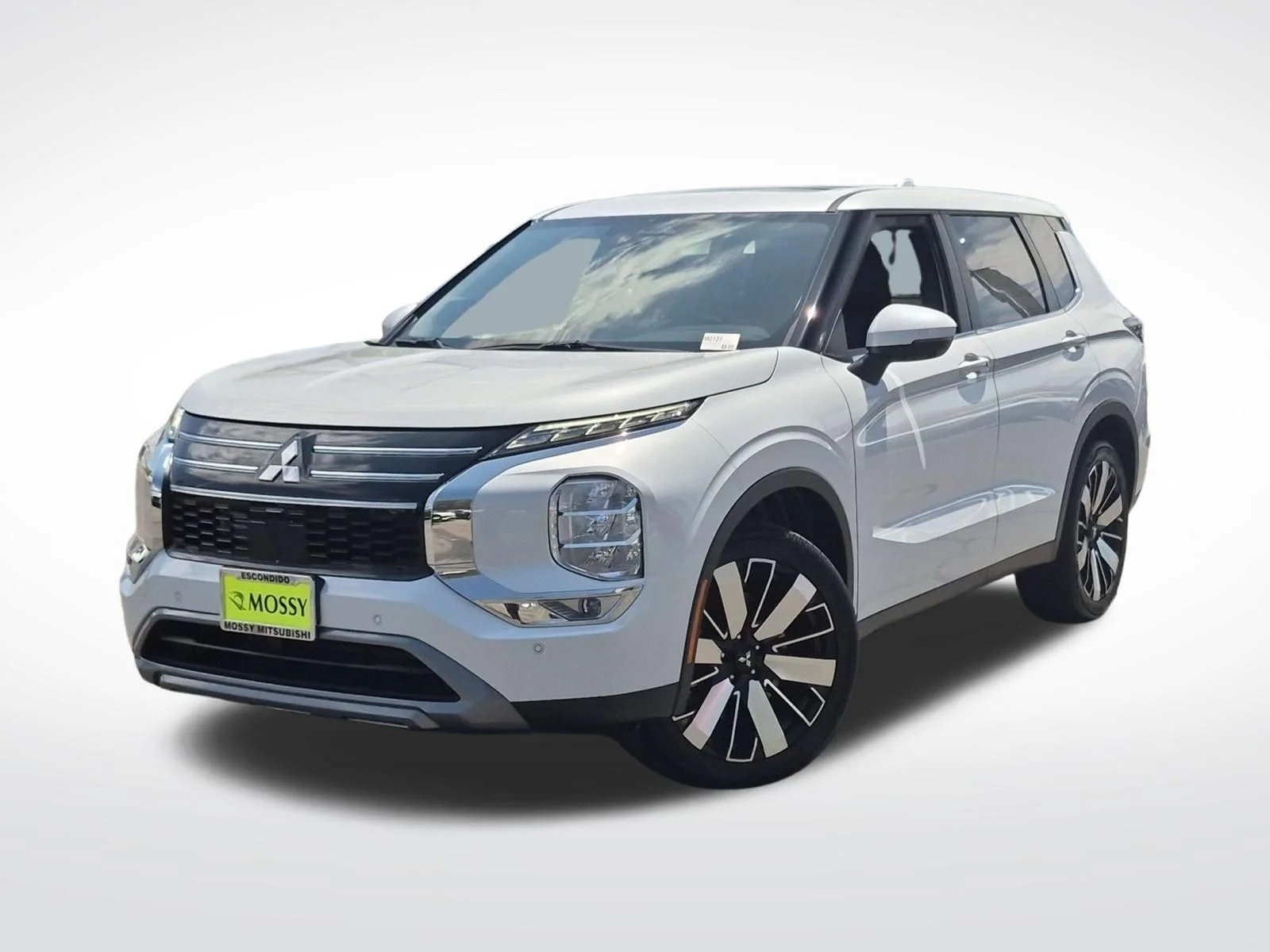 New 2026 White Mitsubishi SE image 1