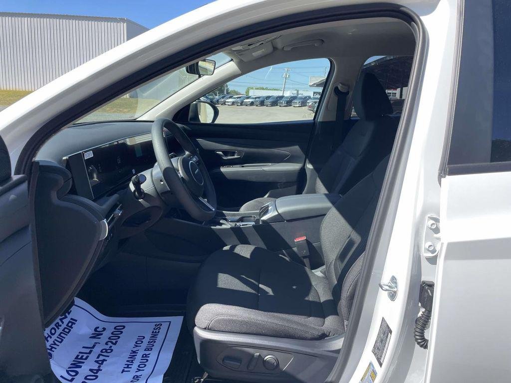 New 2026 White Hyundai SEL AWD image 16