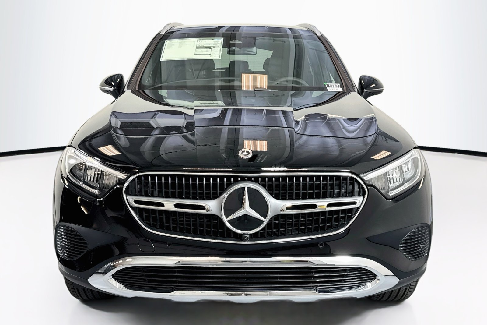 New 2026 Black Mercedes-Benz GLC 300 image 2