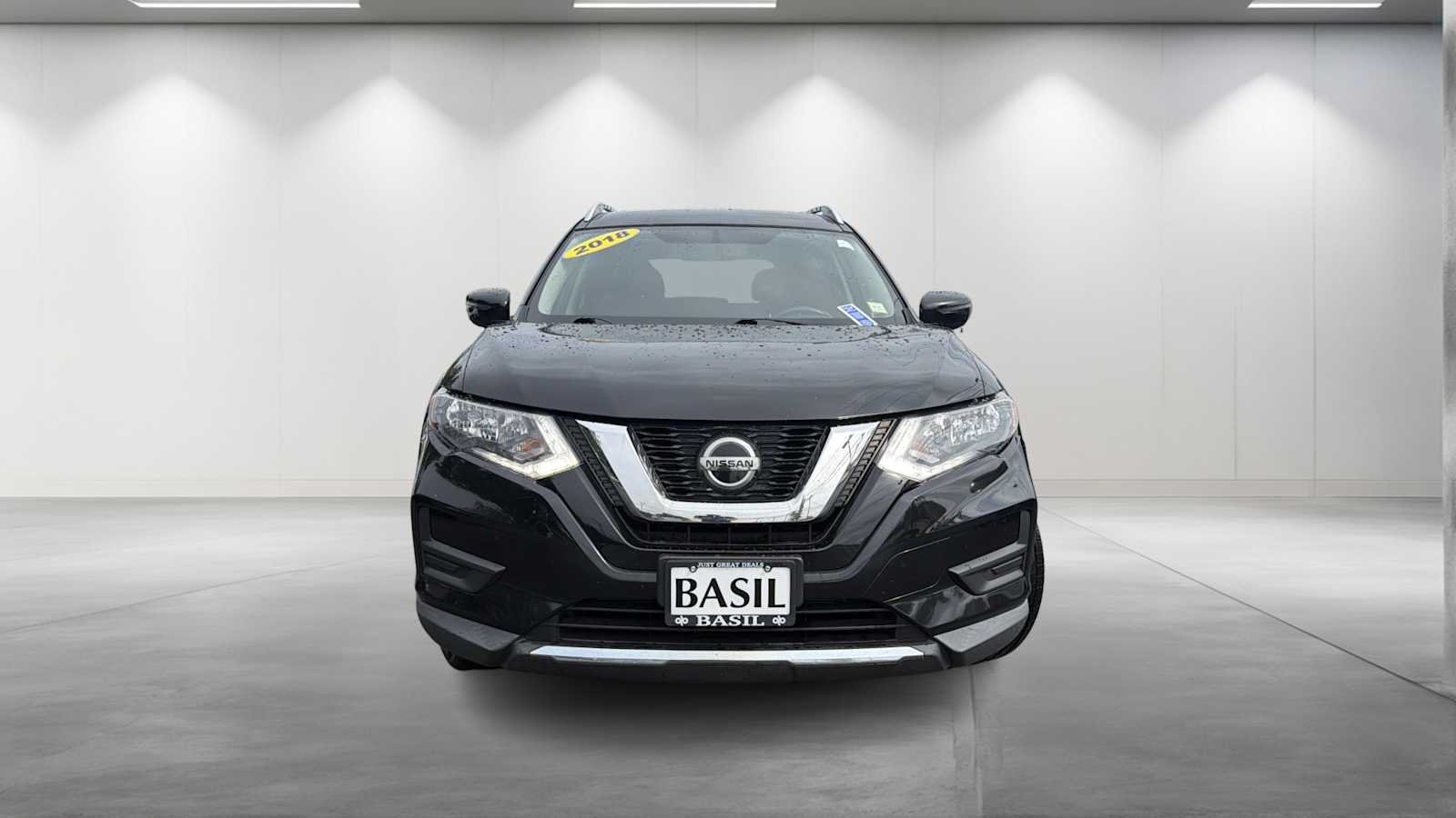 Used 2018 Nissan Rogue SV with VIN KNMAT2MV5JP614127 for sale in Buffalo, NY