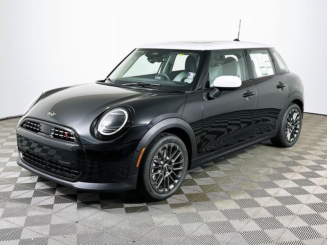 2026 MINI 4 Door Signature Plus