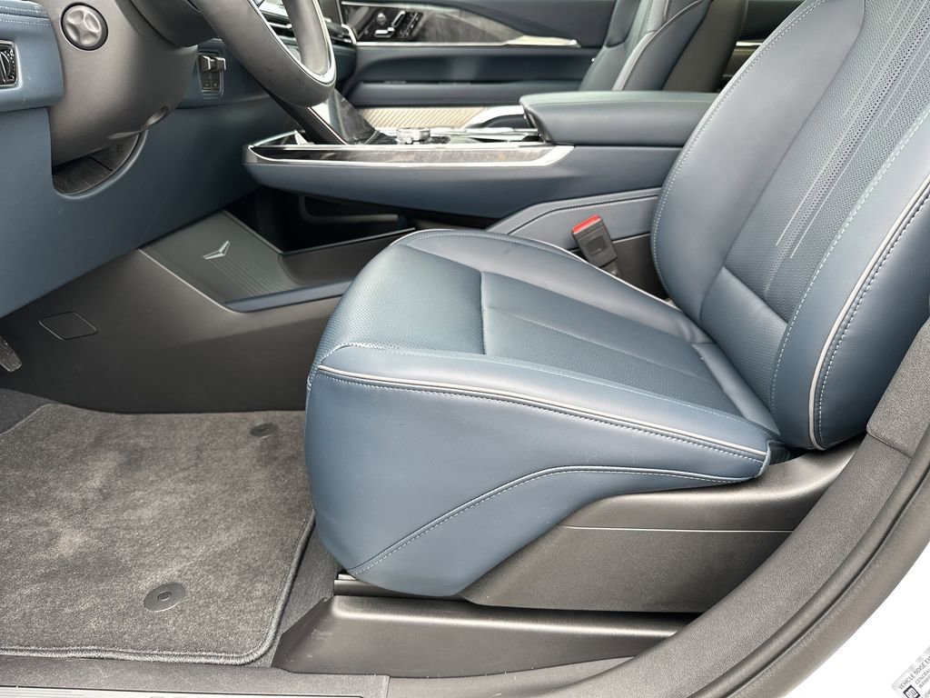 2026 Cadillac Escalade IQL Premium Sport - Photo 13