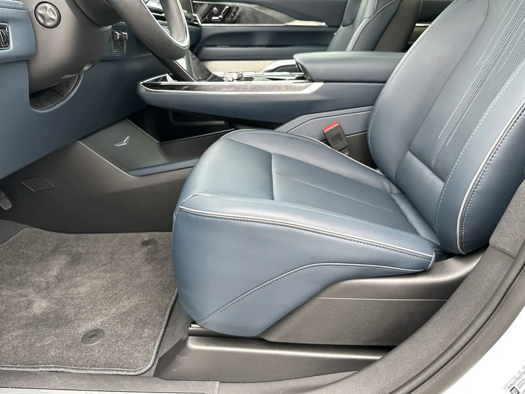 2026 Cadillac Escalade IQL Premium Sport - Photo 13