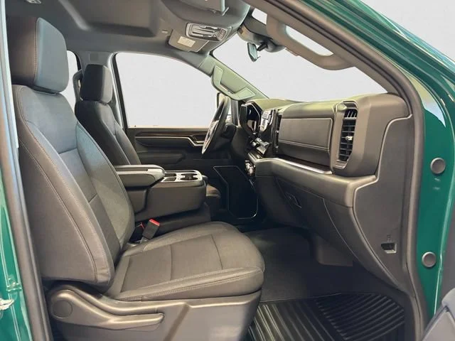 New 2026 Special Exterior Color GMC SLE image 16