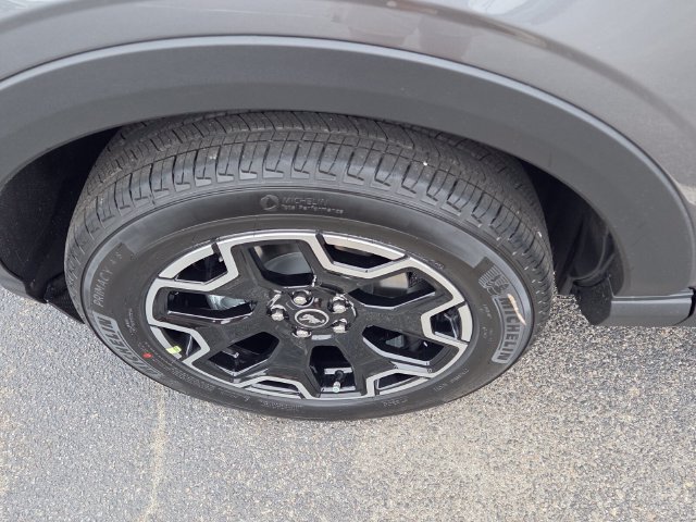 New 2026 Carbonized Gray Metallic Ford Outer Banks image 10