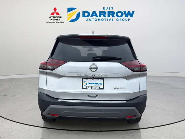 Used 2023 Silver Nissan SV image 4