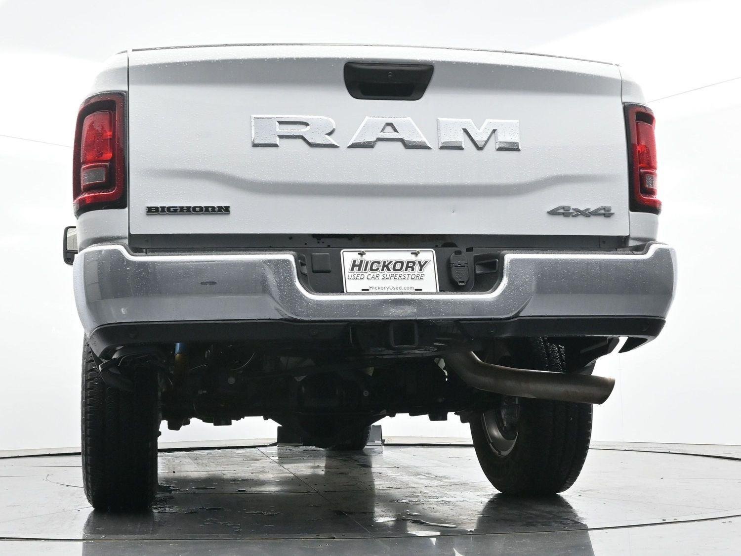 Used 2025 White Ram Big Horn image 49