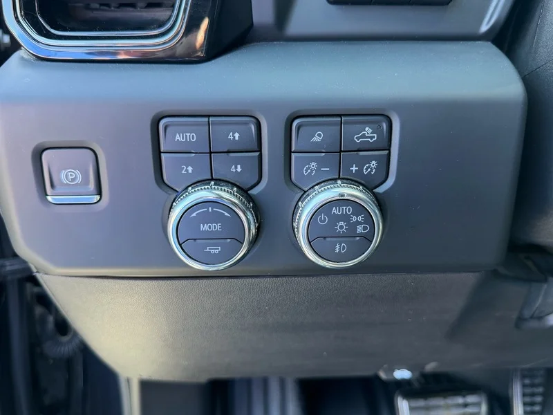 Used 2024 Titanium Rush Metallic GMC AT4 image 15