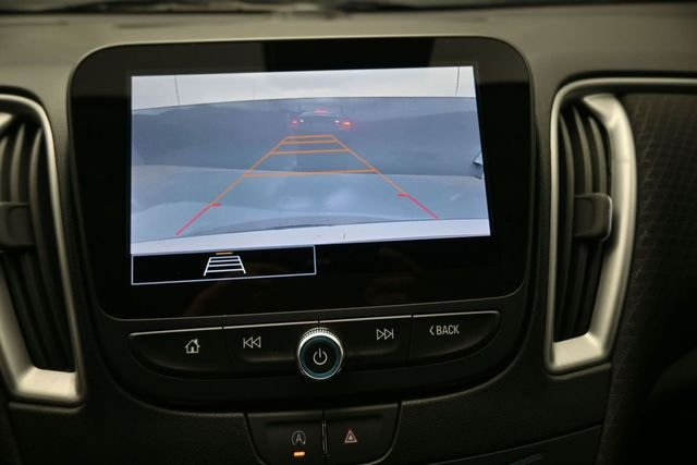 Used 2024 Gray Chevrolet LT image 9