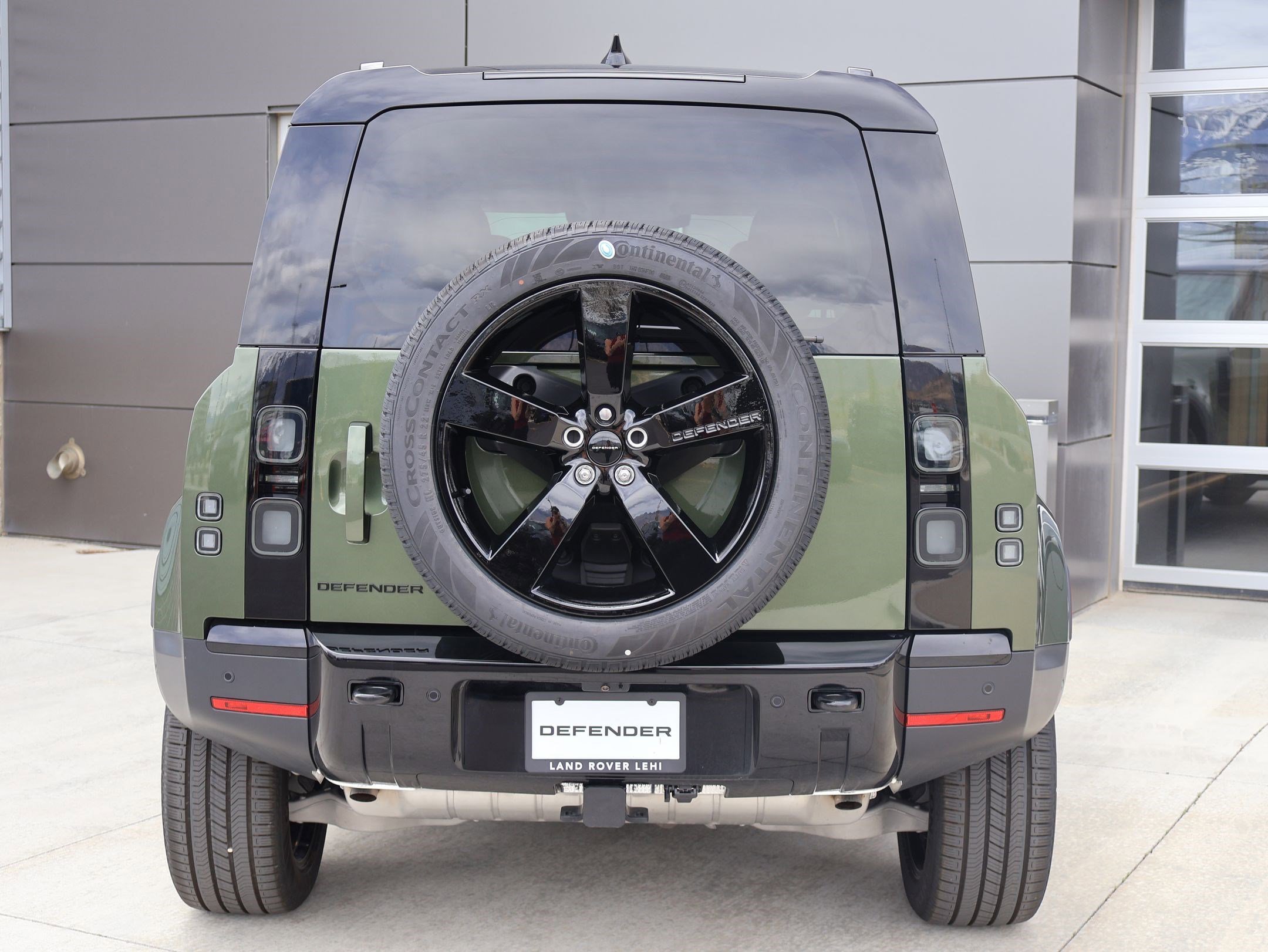 New 2026 Woolstone Green LAND ROVER P300 S image 7